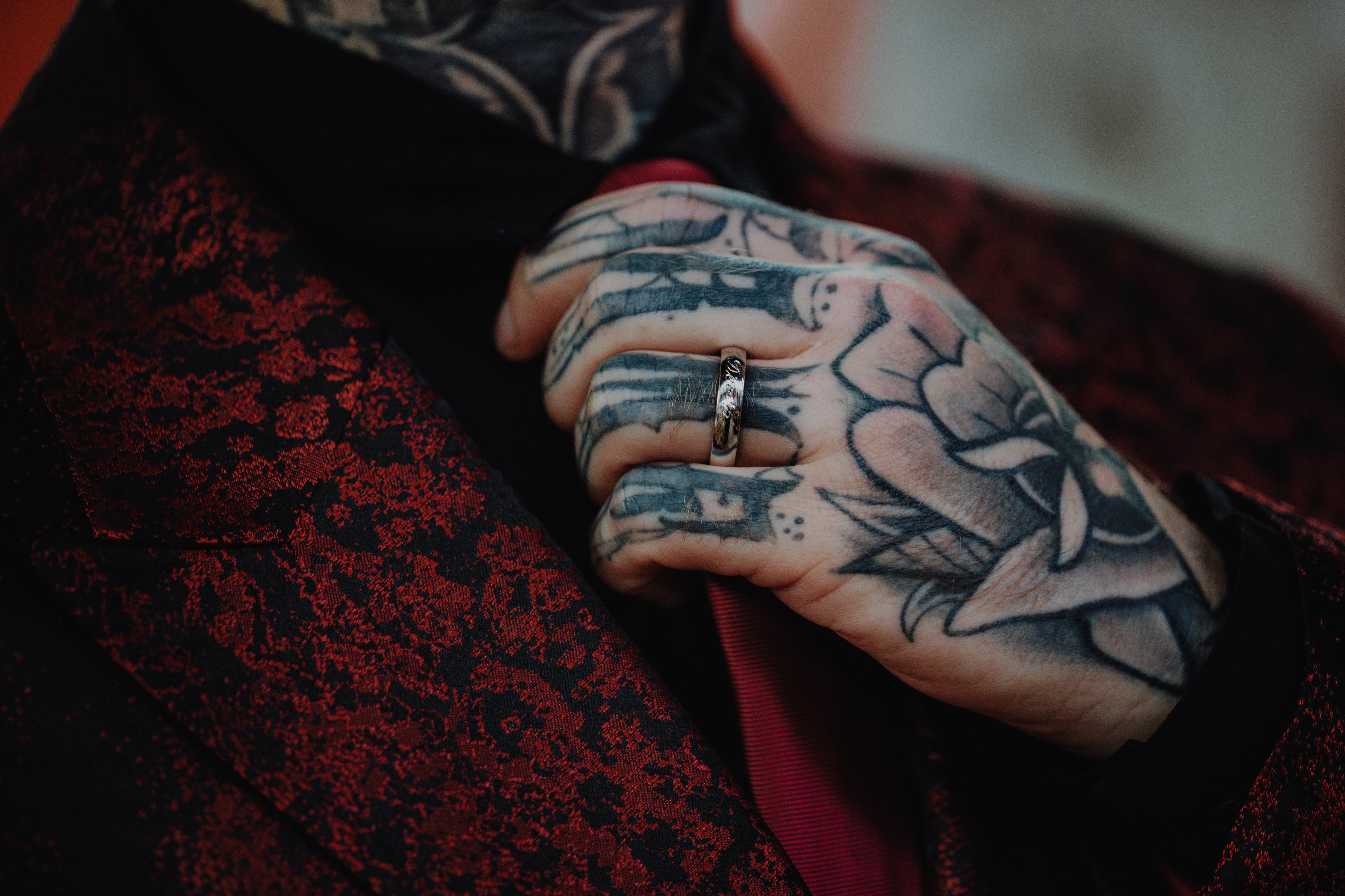 Gothic Men's Wedding Rings | Silver & Gold