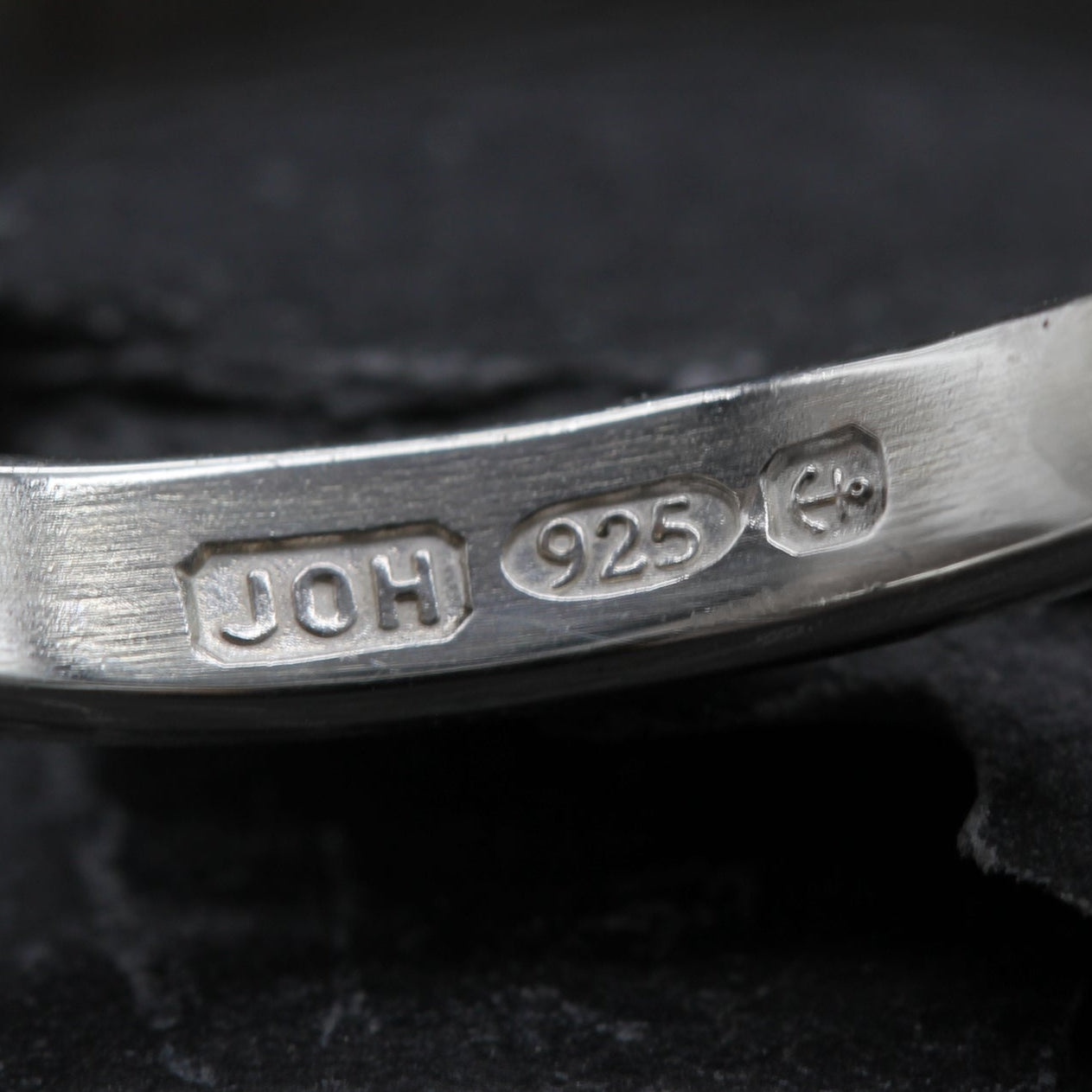 Hellcat Jewellery Hallmark Stamp