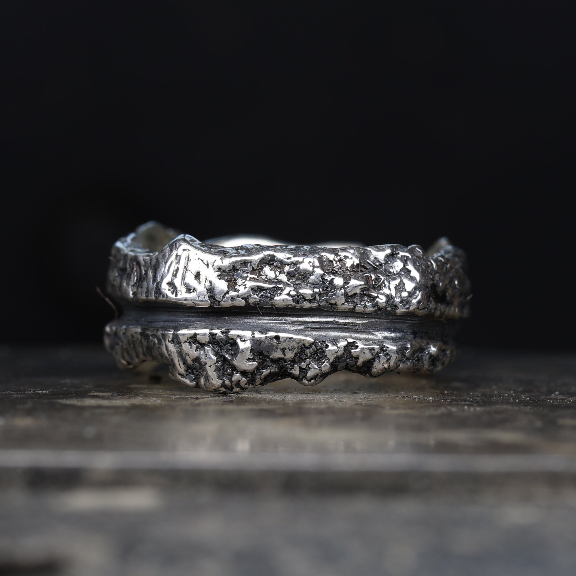 Men's Silver Gothic Wedding Ring
