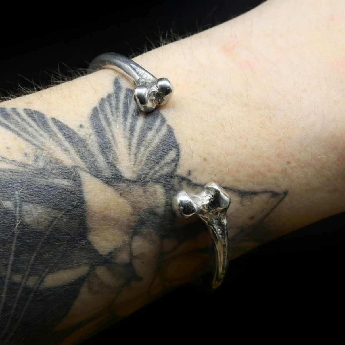 Bone Bangle – hellcatjewellery