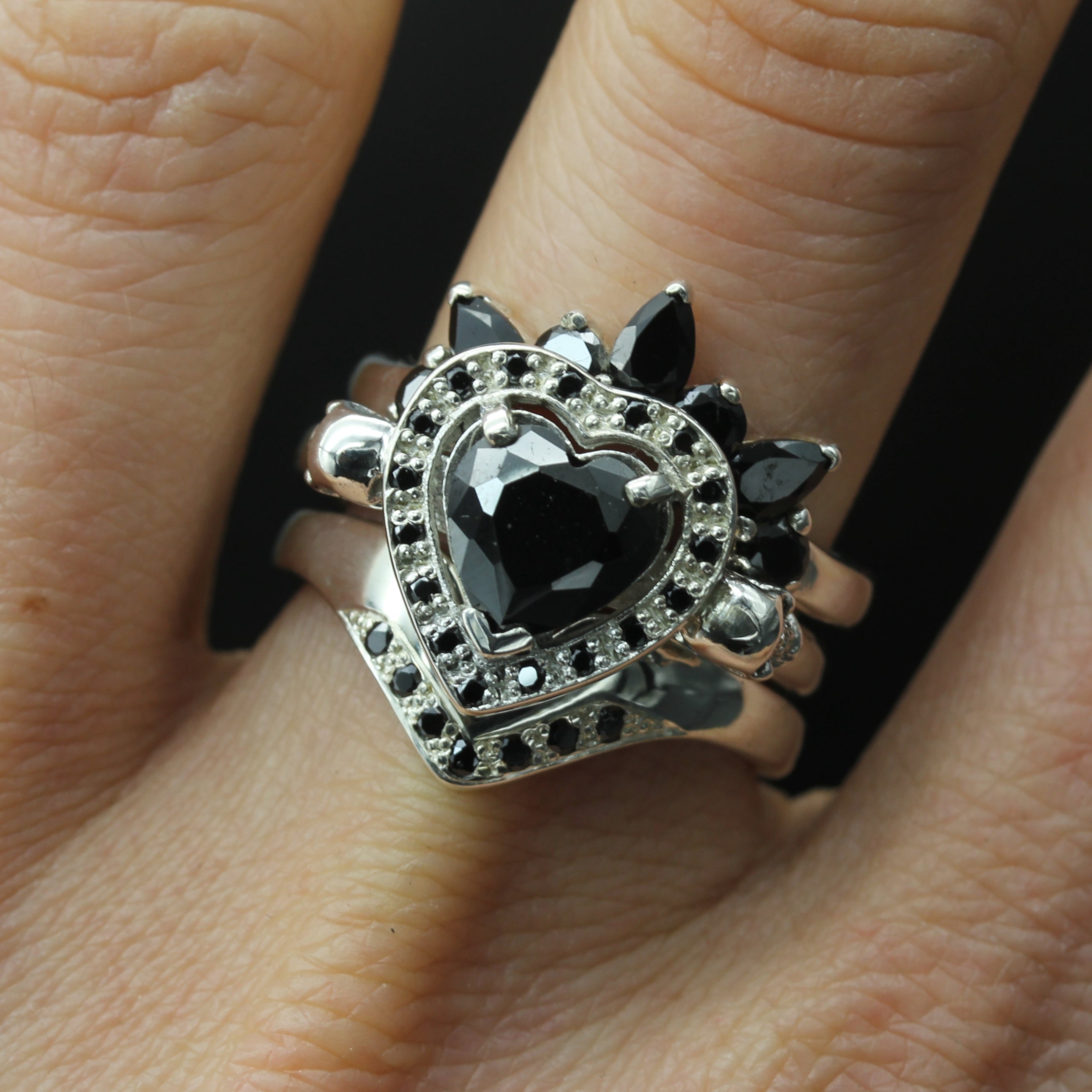 Gothic Wedding Ring Set