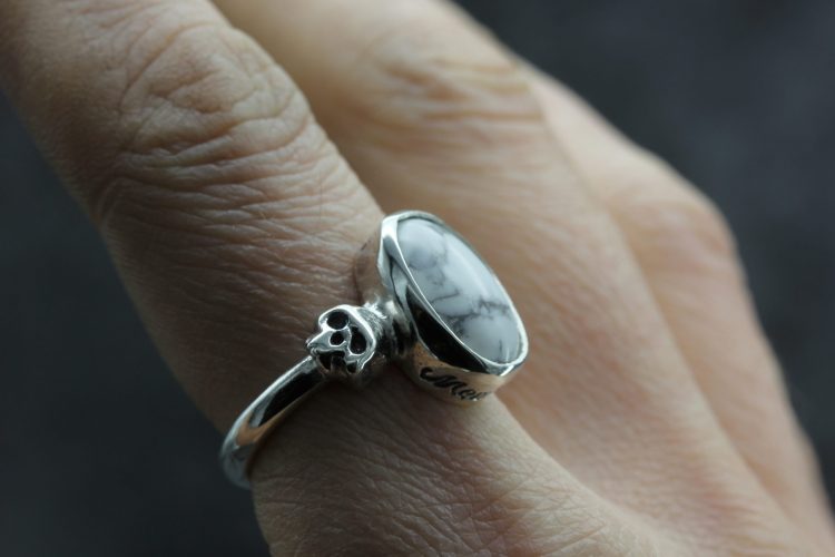 Men's Silver Skull Wedding Ring | hellcatjewellery