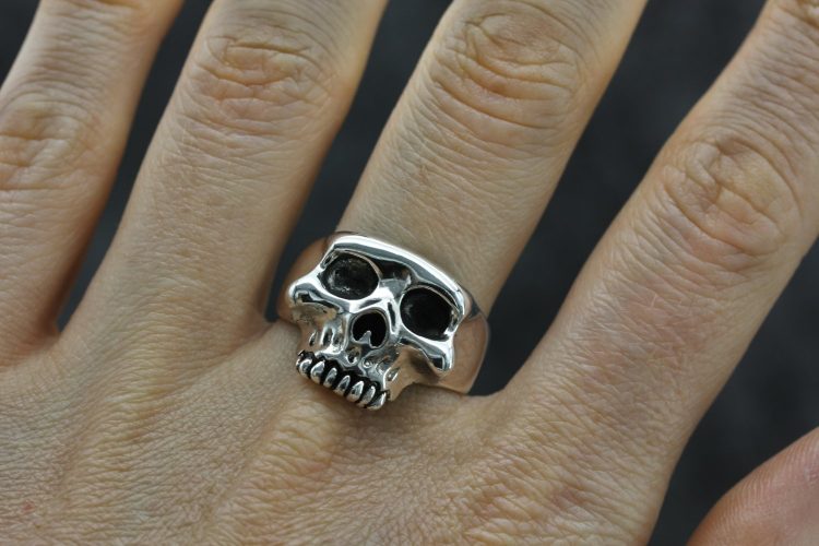 Silver Skull Ring